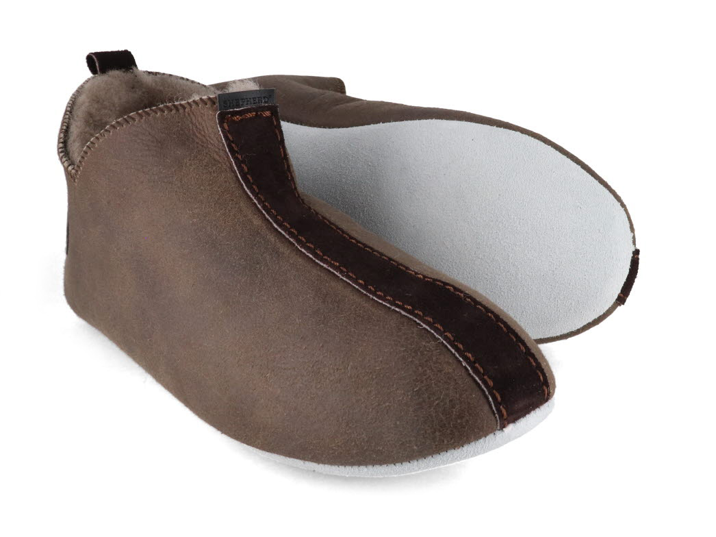 SHEPHERD Slipper Boots Lina, Stone Oiled Antique