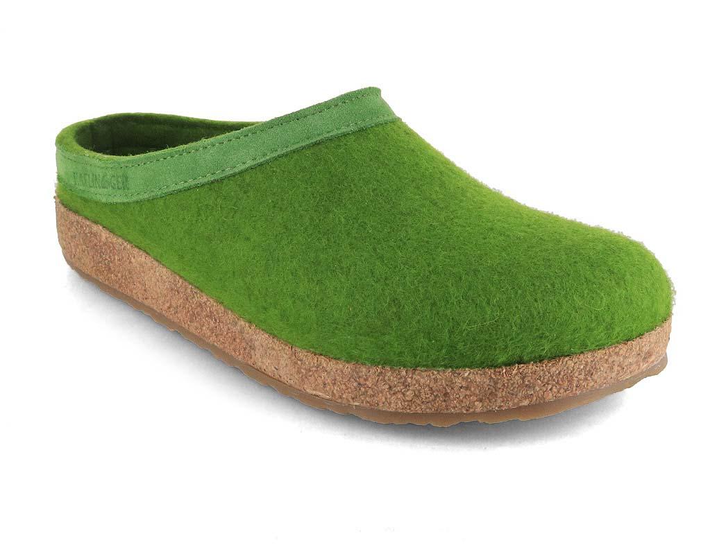 ファッションシーンで話題のこれから流行るブランド12選 HAFLINGER Express | Grass-Green Torben, Grizzly Clog Felt | 靴